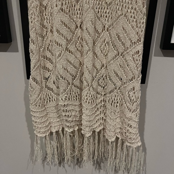 Tunic - Picture 6 of 7